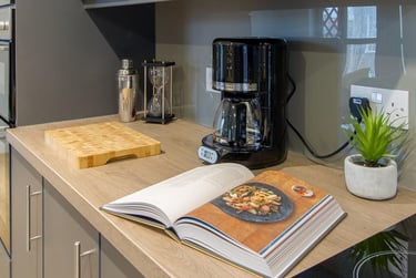 Classic 5 Bed Ensuite - Image 21