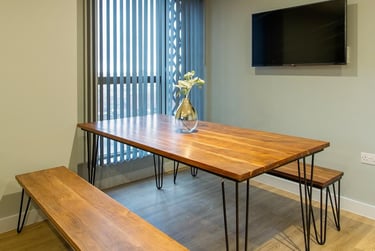 Club Studio at Symons House, Belgrave Street, Burley Park, Leeds, LS28DD - Image 25