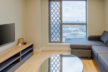 Penthouse 1 Bed Apartment at Symons House, Belgrave Street, Burley Park, Leeds, LS28DD - Image 28