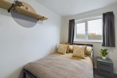 6 bed house, Mint Road, City Centre, Leicester, LE27EB - Image 1