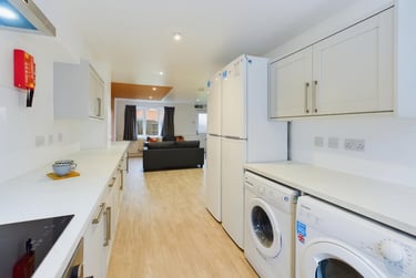 6 bed house, Mint Road, City Centre, Leicester, LE27EB - Image 4