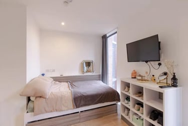 Silver Studio - Image 3