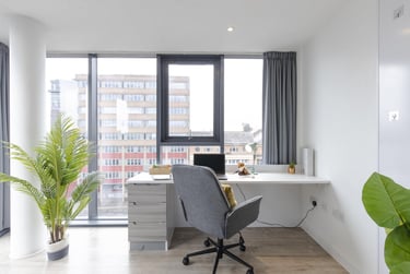 Gold Studio - Image 3