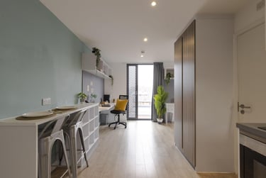 Platinum Studio - Image 5