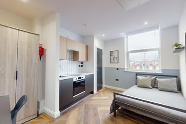 1 bed house, Thurloe Street, Victoria Park, Manchester, M145SG - Image 1