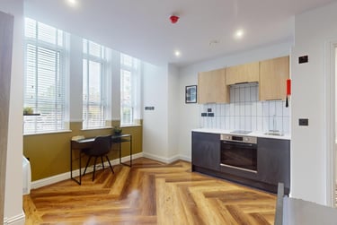 1 bed house, Thurloe Street, Victoria Park, Manchester, M145EY - Image 1