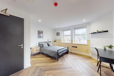 1 bed house, Thurloe Street, Victoria Park, Manchester, M145SG - Image 1