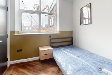1 bed house, Thurloe Street, Victoria Park, Manchester, M145SG - Image 2