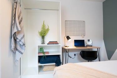 4 bed house, Monson street, St Catherines, Lincoln, LN57SF - Image 1