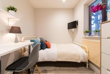 3 bed house, Victoria Court Mews, Hyde Park, Leeds, LS61PD - Image 6