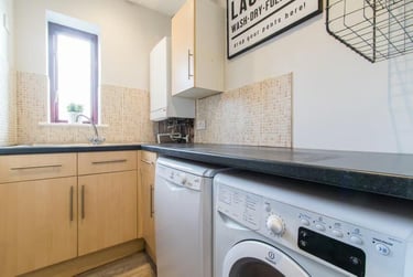 3 bed house, Victoria Court Mews, Hyde Park, Leeds, LS61PD - Image 3