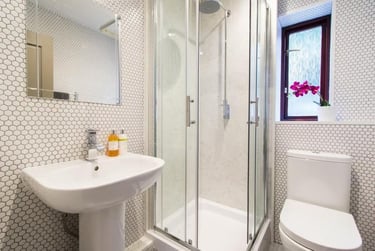 3 bed house, Victoria Court Mews, Hyde Park, Leeds, LS61PD - Image 9