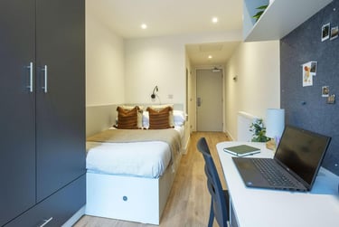 Premium En-suite Range 2 - Image 1