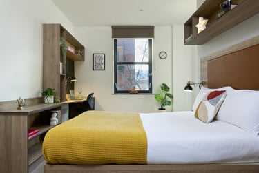 Gold Studio Terrace - Image 1