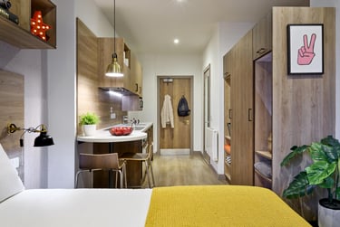 Gold Studio Terrace - Image 2