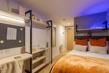 Premium Ensuite at Arcadian, 260 Huntingdon Street, City Centre, Nottingham, NG13NB - Image 1