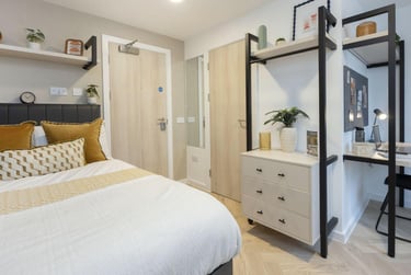 Classic Ensuite at Arcadian, 260 Huntingdon Street, City Centre, Nottingham, NG13NB - Image 1