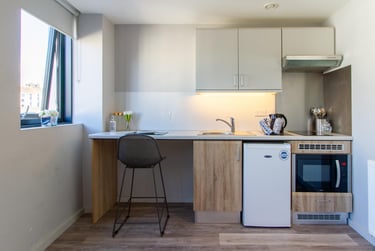 Deluxe Studio at Renslade House, Bonhay Road, Pennsylvania, Exeter, EX43AY - Image 7