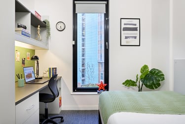 Gold Ensuite at Pablo Fanque House, 30 All Saints Green, City Centre, Norwich, NR13NA - Image 1