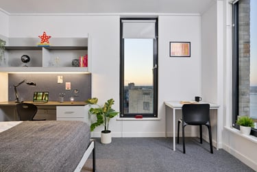 Platinum Studio - Image 1