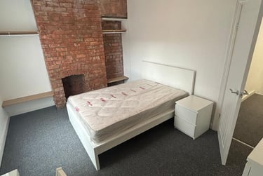 2 bed house, Blaydes Street, Newland, Hull, HU67RE - Image 6