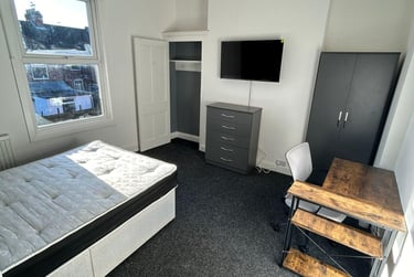 4 bed house, Brooklyn Street, Newland, Hull, HU51NB - Image 2