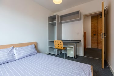 1 bed house, Bede Street, City Centre, Leicester, LE35LD - Image 1