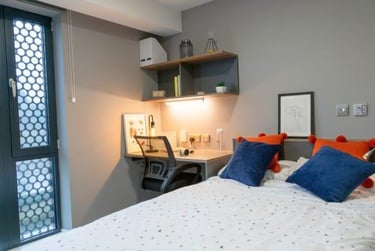 Premium Studio at Luneside, St Georges Quay, Fairfield, Lancaster, LA15JT - Image 3