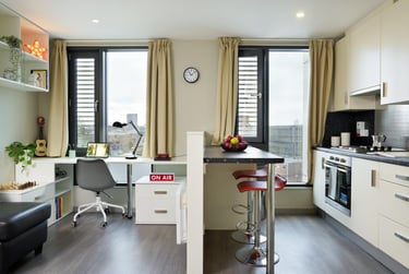 Gold Studio - Image 2