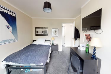 3 bed house, Portland Street, Clifton, Bristol, BS84JH - Image 4