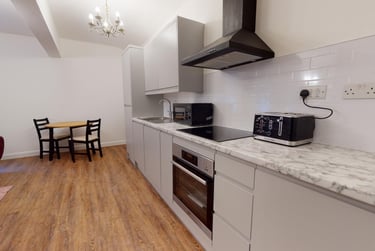 1 bed house, Shaw Street, Low Hill, Liverpool, L61HL - Image 3
