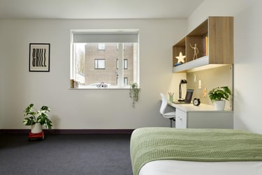 Accessible Ensuite at Westwood Student Mews, Marler Road, University Of Warwick, Warwick, CV48PA - Image 1