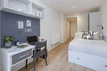 Deluxe Ensuite at Sheares Hall, 2 St James Boulevard, City Centre, Newcastle, NE45SS - Image 1