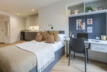 Superior Studio at Sheares Hall, 2 St James Boulevard, City Centre, Newcastle, NE45SS - Image 8