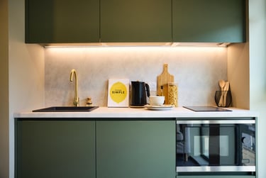 Classic Studio at The Store House, 9 Central Road, Hyde Park, Leeds, LS16BX - Image 2