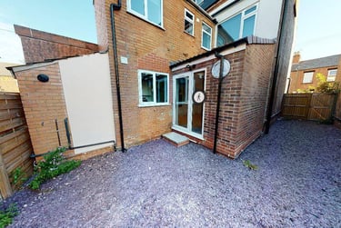 6 bed house, Lace Street, Dunkirk, Nottingham, NG72JG - Image 4