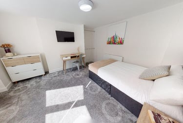 6 bed house, Lace Street, Dunkirk, Nottingham, NG72JG - Image 5