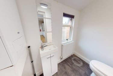 6 bed house, Lace Street, Dunkirk, Nottingham, NG72JG - Image 3