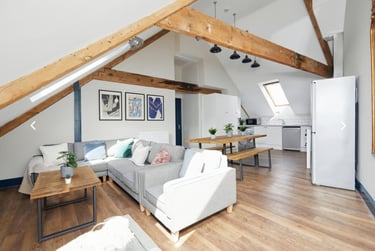 8 bed house, Shoe & Boot Factory, Highfields, Leicester, LE27AE - Image 1