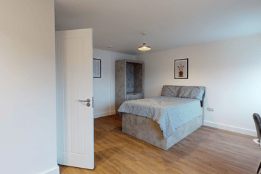 1 bed house, Lemyngton Street, City Centre, Loughborough, LE111UH - Image 2