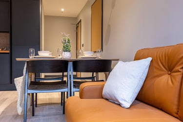 Compact Ensuite - Image 7