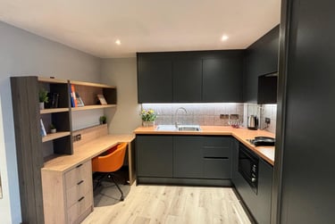 Classic Studio at The Port On The Square, Surrey Street, City Centre, Bristol, BS28FU - Image 4