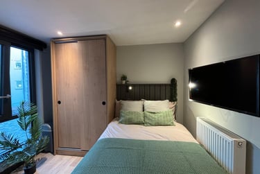 Classic Studio at The Port On The Square, Surrey Street, City Centre, Bristol, BS28FU - Image 6