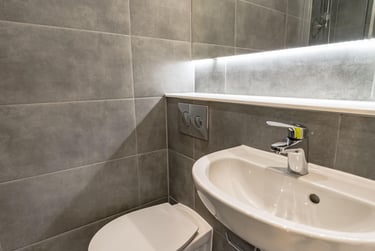 Deluxe Tower Studio - Image 7