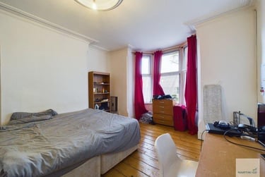 5 bed house, Gregory Boulevard, Hyson Green, Nottingham, NG76BG - Image 4