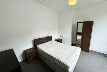 4 bed house, Brudenell View, Hyde Park, Leeds, LS61HG - Image 6