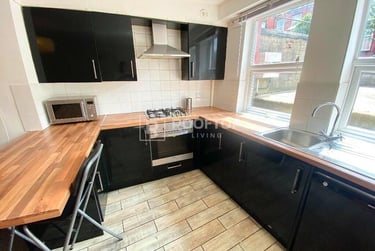 4 bed house, Brudenell View, Hyde Park, Leeds, LS61HG - Image 4