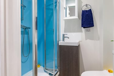 Classic Ensuite at Medici, 1 Hockley, City Centre, Nottingham, NG11FH - Image 5