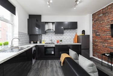 2 bed house, Autumn Place, Burley, Leeds, LS61RJ - Image 15