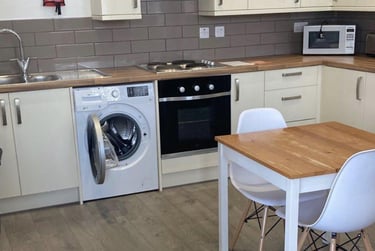 1 bed house, Derby Road, City Centre, Loughborough, LE115AG - Image 4